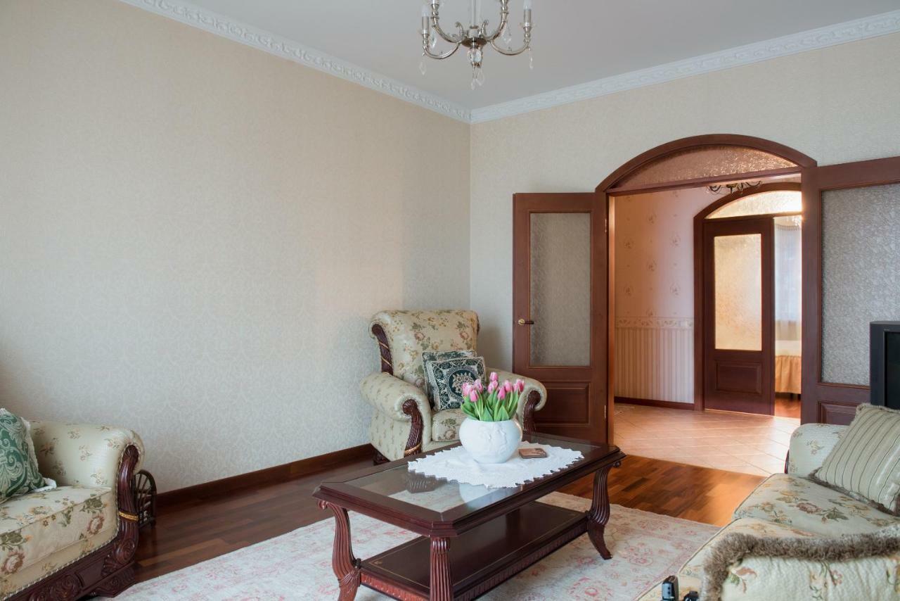 Classy Apartment In Good Neighbourhood Riga Esterno foto